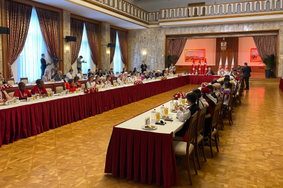 TBMM Başkanı Kurtulmuş, dünya çocuklarını kabul etti