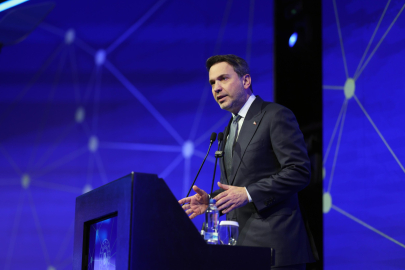 Bakan Alparslan Bayraktar: Hedef yeni enerji mimarisi