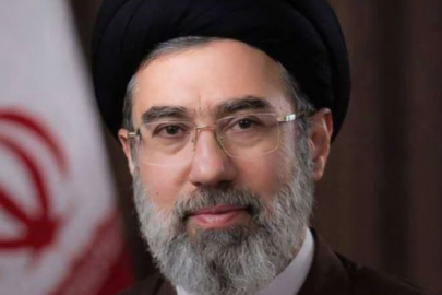 İran lideri Hamaney: Düşmanın medya operasyonu milli birliği zedelemeyi amaçlıyor