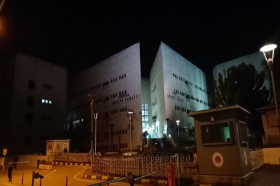 Nilüfer Belediyesindeki rüşvet davasında 8 tahliye: Eski başkan Erdem’in tutukluluğu sürüyor