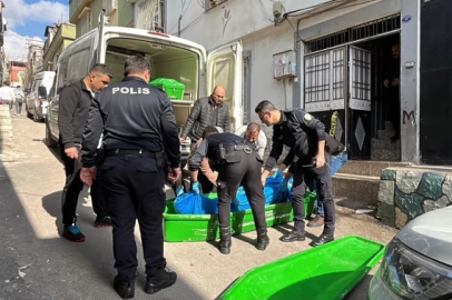 14 YAŞINDAKİ KIZ ÇOCUĞU, BABASINI BOYNUNDAN BIÇAKLAYIP, ÖLDÜRDÜ