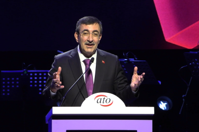 Cevdet Yılmaz: İstikrarını koruyan ülkeler, daha hızlı gelişim sergiler