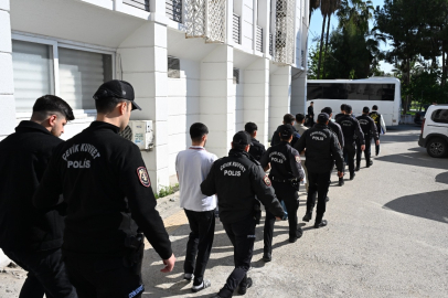 Mersin'de 100 milyonluk işlem hacmine sahip dolandırıcılık çetesine operasyon