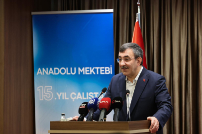 Yılmaz: Bilimsel ilerlemeleri insani değerlerle birlikte geliştireceğiz