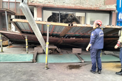 Ankara’da, yıkımı yapılan binanın çevresine çekilen bariyer caddeye devrildi; 3 yaralı