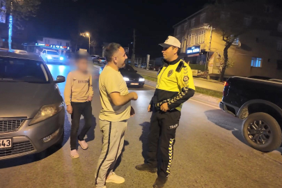 13 yaşındaki çocuk araç kullanırken yakalandı; otomobilin sahibine 40 bin lira ceza
