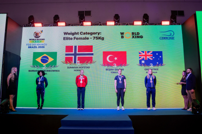 Milli boksörlerden World Boxing Cup turnuvasında 2 bronz madalya