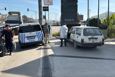 Çalınan otomobil akaryakıt istasyonunda terk edilmiş halde bulundu