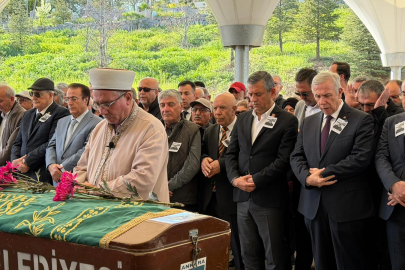 Özgür Özel ve Mansur Yavaş, gazeteci Rahmi Yıldırım'ın cenazesine katıldı