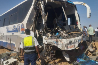 Sudan'da iki yolcu otobüsü çarpıştı: 14 ölü, 16 yaralı