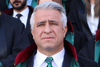 Bıçaklı saldırıya uğrayan avukat yara almadan kurtuldu; barodan destek açıklaması