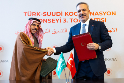 Bakan Fidan, Suudi mevkidaşı Prens Faysal ile görüştü