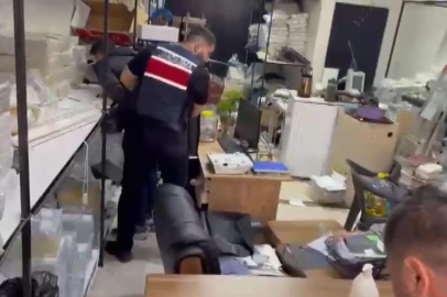 Zeytinburnu'nda sahte altın operasyonu: 2 gözaltı