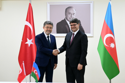 Bakan Yumaklı Azerbaycan’da: Ortak projeleri refaha dönüştüreceğiz