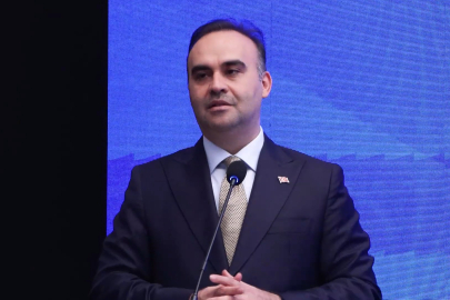 Kacır: Türkiye kendi hibrit roket motorunu ateşleyerek Ay'a erişen ülke olacak