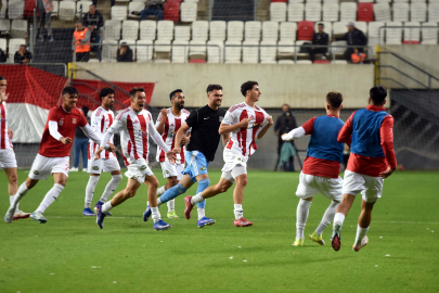 Ayvalıkgücü'nde şampiyonluk için kampanya