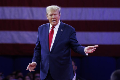Donald Trump’tan Lübnan’a saldıran İsrail’e tepki