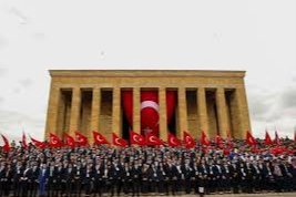 81 ilden gelen gençler Anıtkabir'de