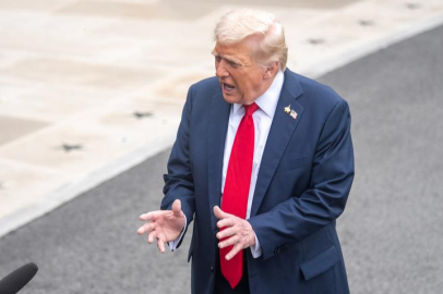 Trump: İran'ı vurmadan anlaşma sağlanırsa mutlu olurum