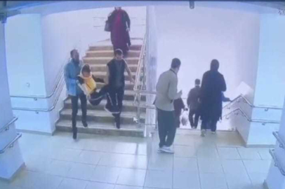 Depremde engelli öğrencilerin öğretmenleri tarafından tahliyesi kamerada