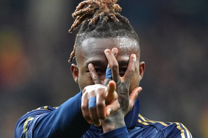 Fenerbahçe'nin oyuncusu Dorgeles Nene ameliyat oldu
