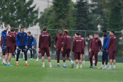 Trabzonspor, Konyaspor maçı hazırlıklarını tamamlayarak Antalya’ya gitti