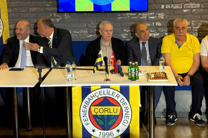 Aziz Yıldırım: İki santrforla görüşüyoruz, ben de devreye girdim