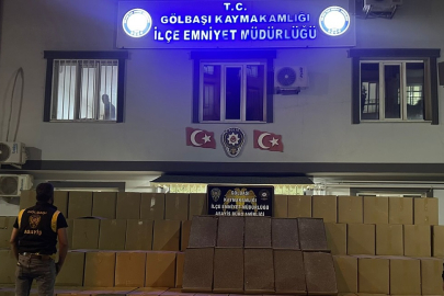 Durdurulan araçtan 600 bin paket bandrolsüz sigara çıktı