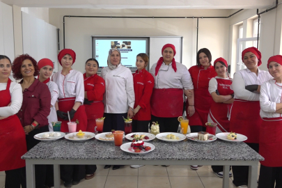 Geleceğin şeflerini yetiştiren meslek lisesinde öğrenciler üreterek hem öğreniyor hem kazanıyor