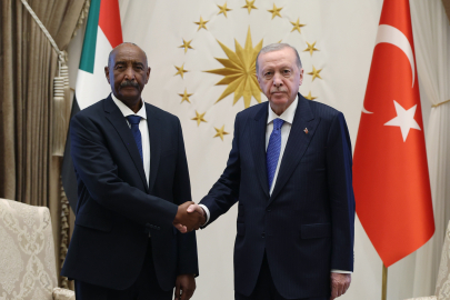 Cumhurbaşkanı Erdoğan, Sudan Egemenlik Konseyi Başkanı ile görüştü