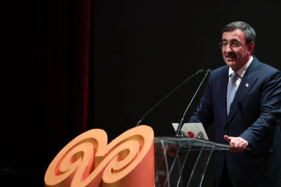 Cumhurbaşkanı Yardımcısı Yılmaz: Hem güçlü hem haklı olmak zorundayız