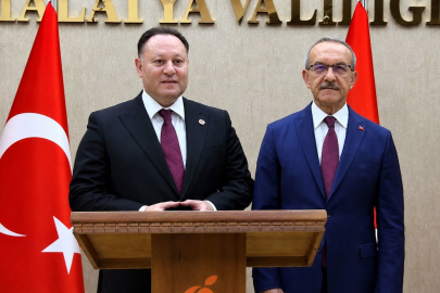 KKTC Cumhuriyet Meclis Başkanı: Türkiye her zaman dağ gibi yanımızda