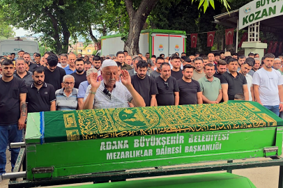 Para istediği babası tarafından çıkan tartışmada öldürülmüştü; toprağa verildi