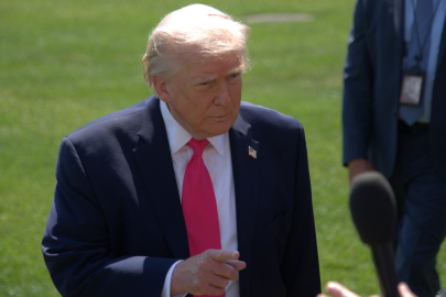 Trump'tan İran açıklaması: Süreci anlaşmayla ya da sert yöntemlerle yakında sonlandıracağız