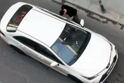 Avcılar'da kazaya neden olan sürücüye tepki; otomobile yumruk attılar