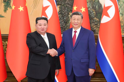 Çin Devlet Başkanı Şi, Kore lideri Kim Jong Un’la görüştü