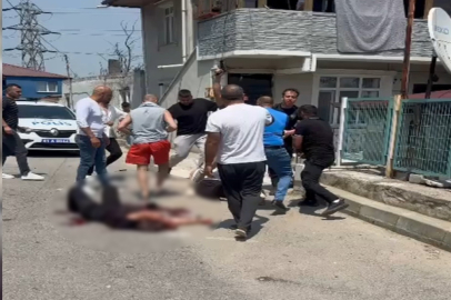 Eşini sokak ortasında defalarca bıçaklayarak öldürdü, şüpheli tutuklandı
