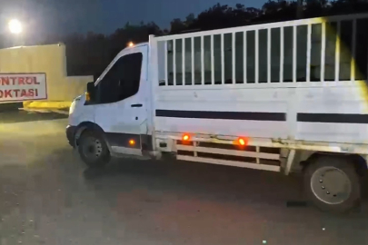Kamyon lastikleri arasına gizlenmiş 20 bin paket kaçak sigara ele geçirildi