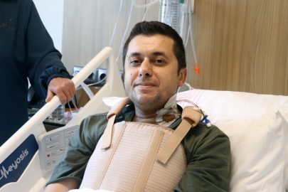 Aortu yırtılan hasta, yapay damarla hayata tutundu