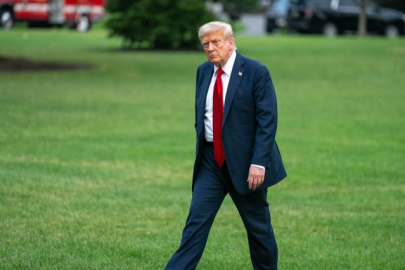 Trump: İran'ı çok sert vuracağız