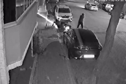 Esenyurt’ta iki grup arasında silahlı çatışma kamerada